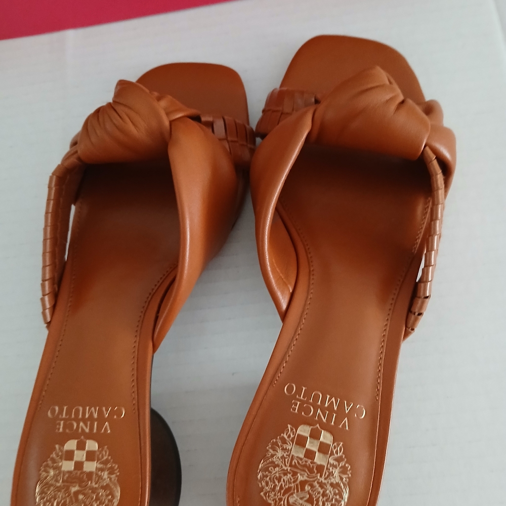 Vince Camuto Women's Tan Slide Sandals Multiples Size M NEW $35 - Picture 2 of 13